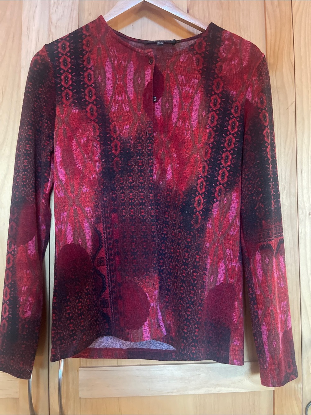 Women's Red Patterned Long-Sleeve cardigan Top- Robert Kitchen Canada Brand